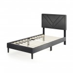 with Luxurious Tufted Headboard
