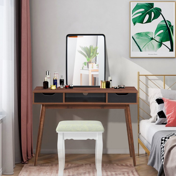 Rectangular wall mount mirror with solid steel frame, ideal for vanity use or decoration in any room.