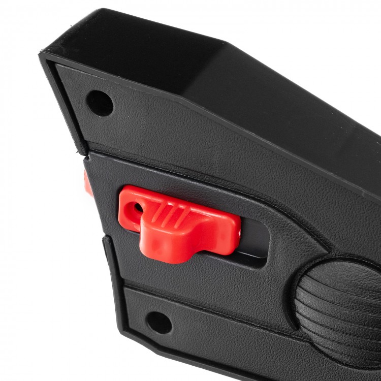 Close-up of the black control panel with red buttons for the 12V battery-powered electric vehicle for kids.