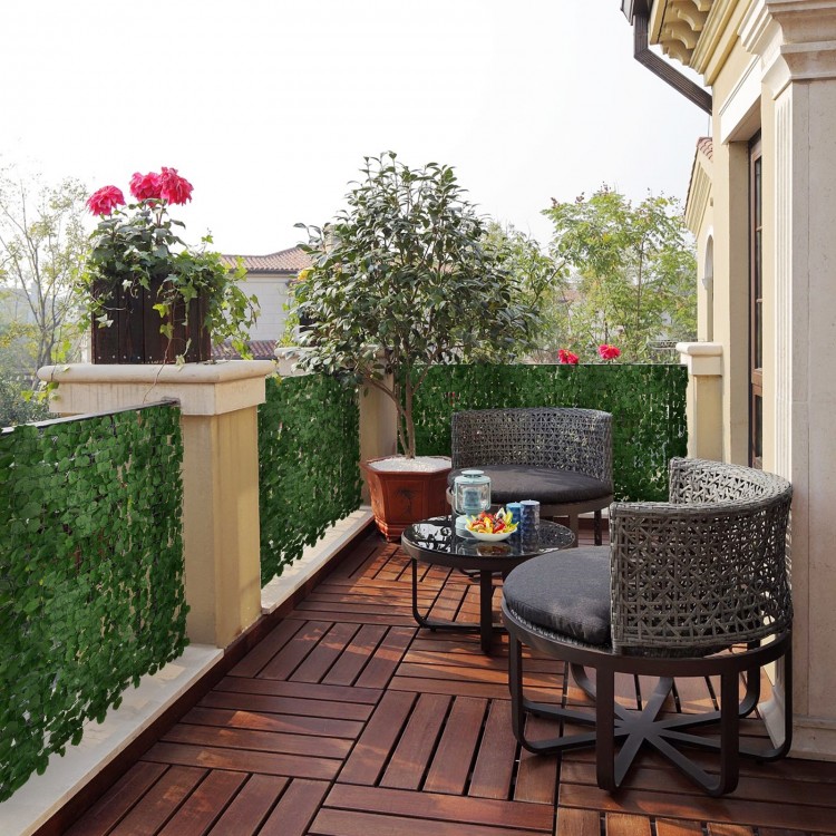 Artificial ivy privacy fence screen with realistic maple leaves, 118" x 39.4", ideal for garden and terrace decor.