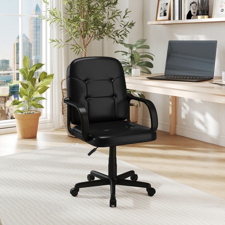 Ergonomic office chair featuring a stylish ribbed design and sturdy chrome base, perfect for any workspace or home.