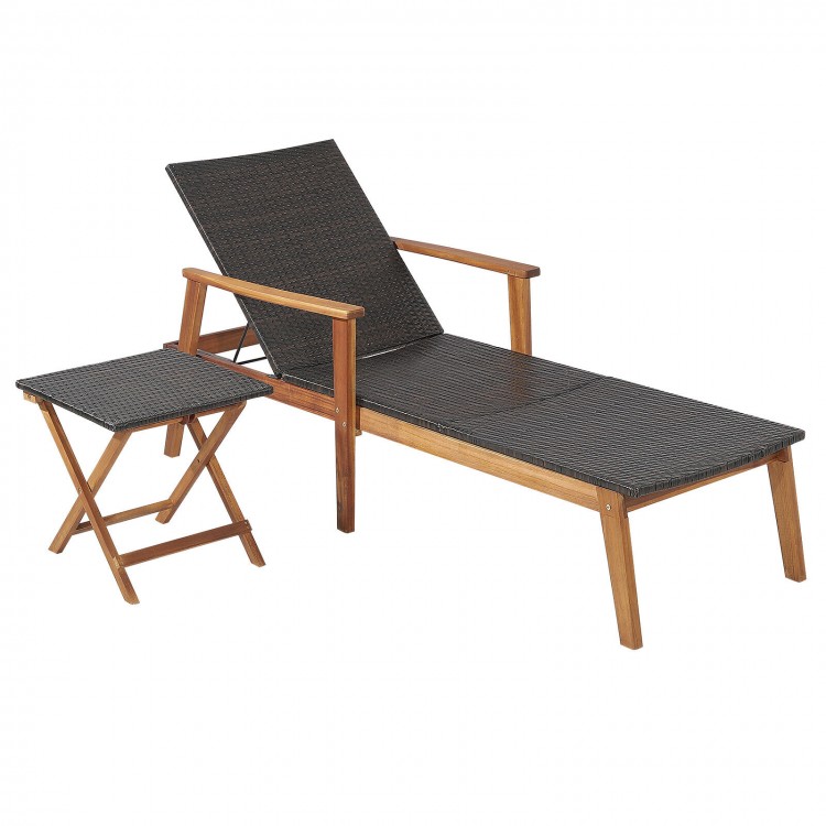Patio chaise lounge with adjustable backrest and side table, made of acacia wood and PE wicker, perfect for outdoor.