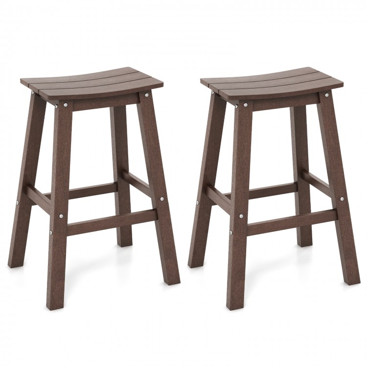 Set of 2 brown HDPE patio bar stools with curved seats and footrests, perfect for outdoor relaxation.