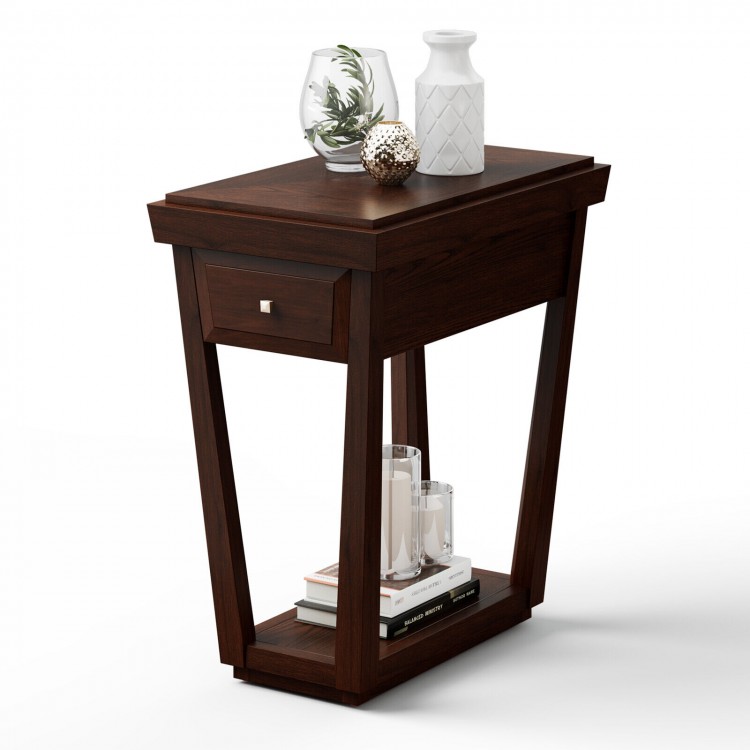 Classic end table made of rubber wood with a drawer and shelf, perfect for small spaces in living rooms or bedrooms.