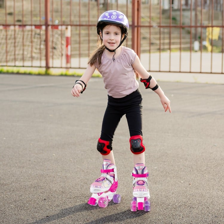 Kids Roller Skates 4 Sizes Adjustable Quad Skates with Light-up Wheels - Gallery View 2 of 11